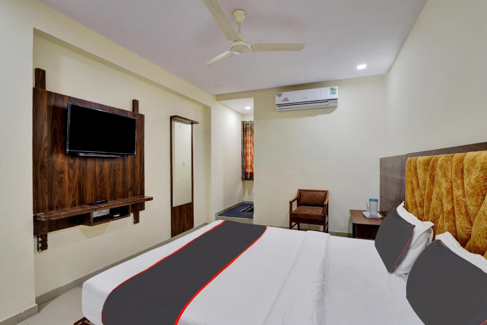 Hotel O Neelkamal อาเมดาบัด ภายนอก รูปภาพ