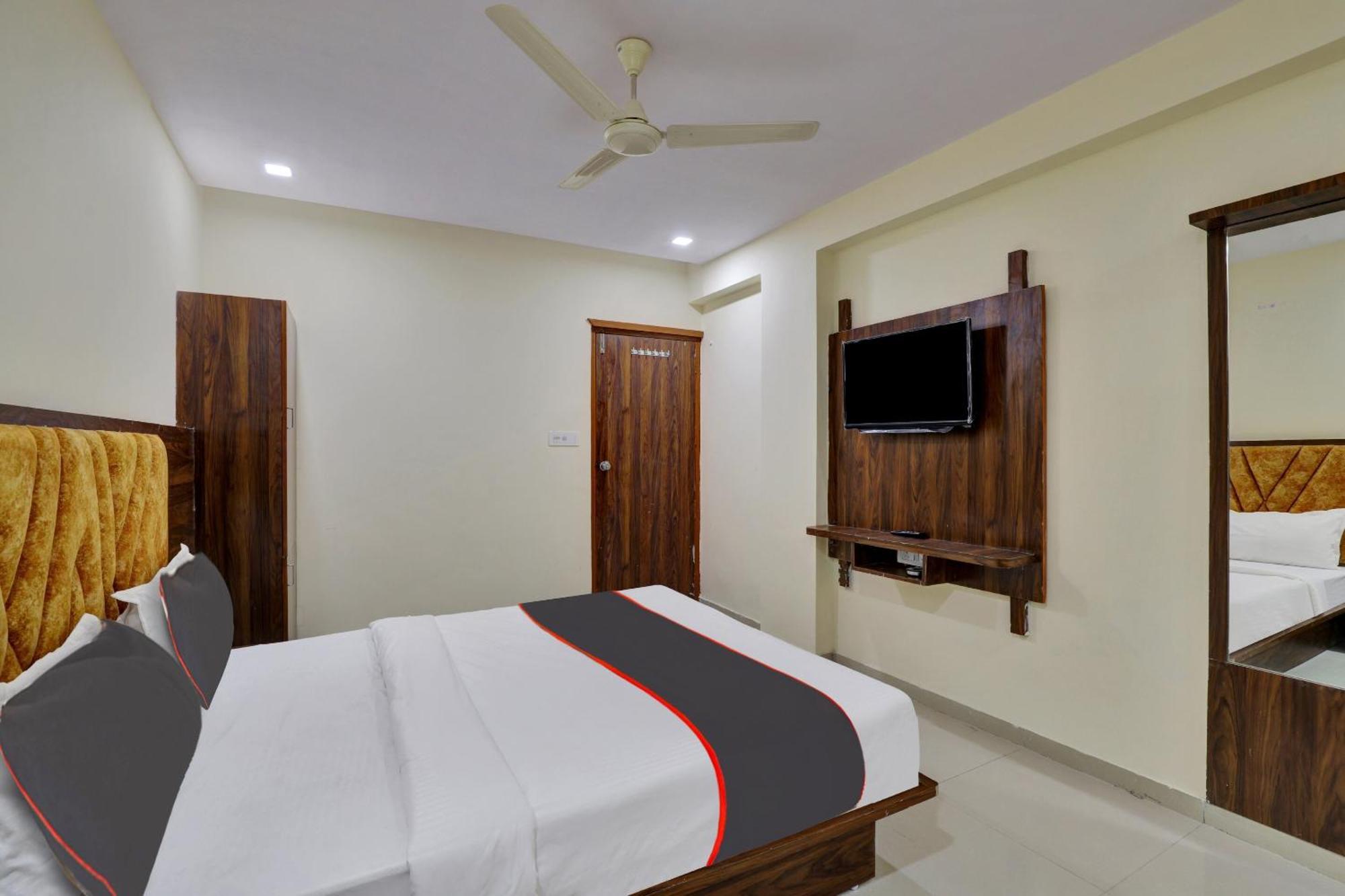 Hotel O Neelkamal อาเมดาบัด ภายนอก รูปภาพ
